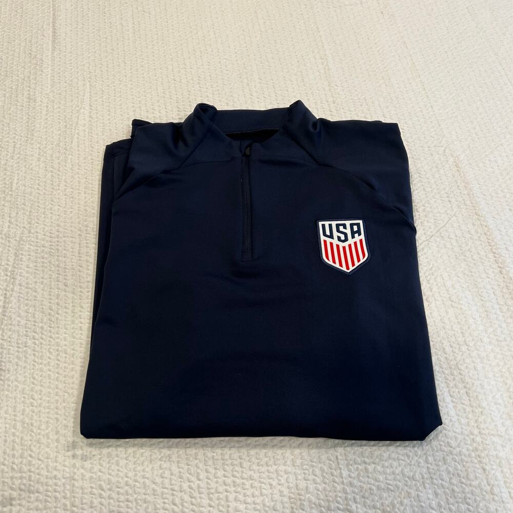 Nike USA 1/4 zip navy blue long sleeve for men large slim fit